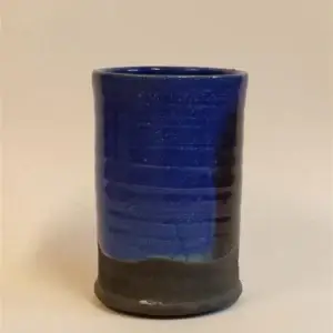 11.  Blå blank Raku glasyr